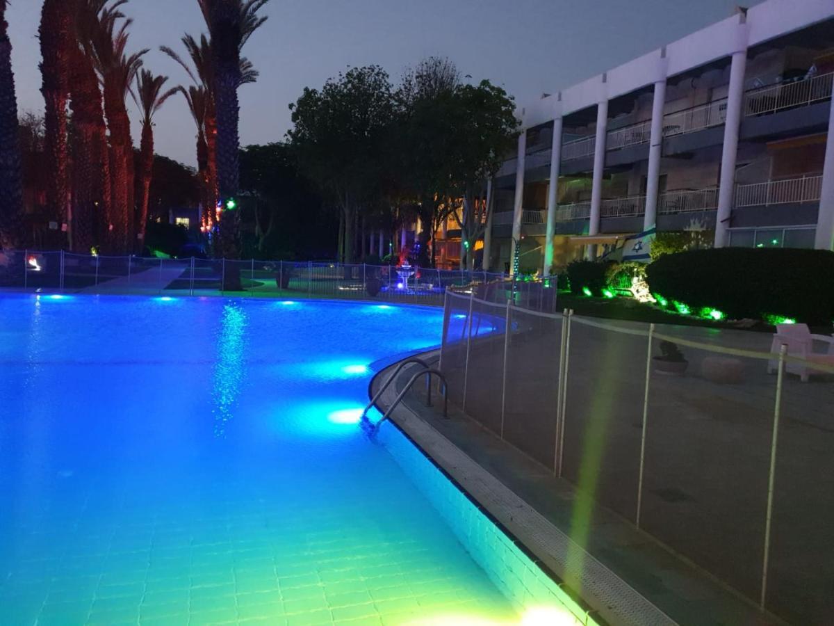 Appartamento רויאל פארק1 Eilat Esterno foto